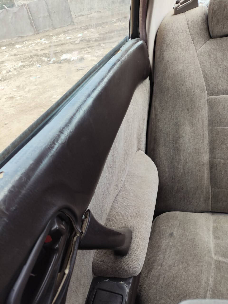 سياره للبيع متصل موديل 92 مصبوغه عام تخم تاير عوزه حداديه سياره تكطع فقط سنويه لل27 سياره باسمي رقم نجف مالك سياره ديوانيه حي زهراء خلف المعهد الفني سعر 45 بيه مجال رقم الهاتف ***********
***********
