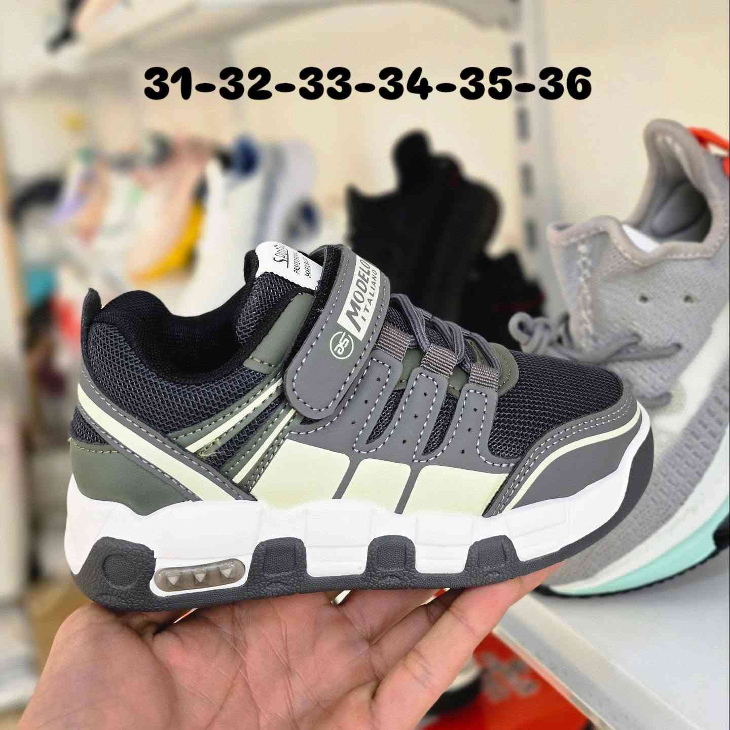 يـم الـبرانـد ڪـلشي بـرانـد و بـ {8 الاف} فقط🔥✅️
​📍 متوفر بجميع المقاسات والألوان التريند لهذا الموسم🔥
📍طوز خورماتو _ بداية سوق الجمهورية _ مقابل تحفيات طوز ❤️
واتساب/ ***********📞​
#احذية ##اضافات #احذية_نسائية_رجاليه_اطفال_ولادي_بناتي_جميع_مقاسات_تخفيضات_عروض #اكسبلور
