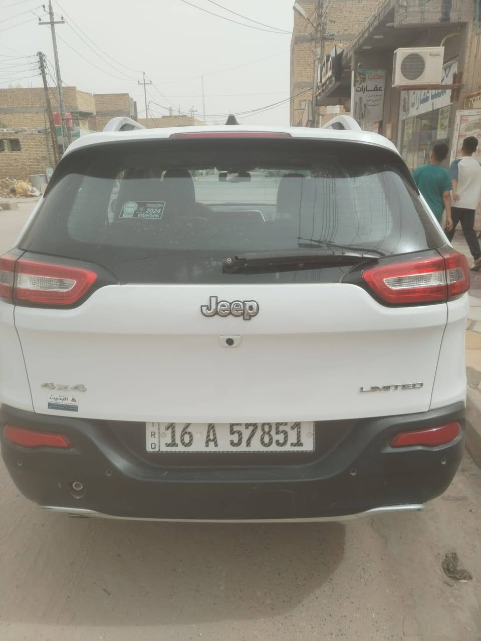 سلام عليكم جيب لمتد فول مواصفات 1ع1 ماشيه ٧٤ حره مداور سعرها 125 للاتصال ***********

