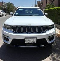 جيب كراند شيروكي فئة اللمتدد بلاص وكالة هارلم موديل 2024 خليجيه رقم بغ...