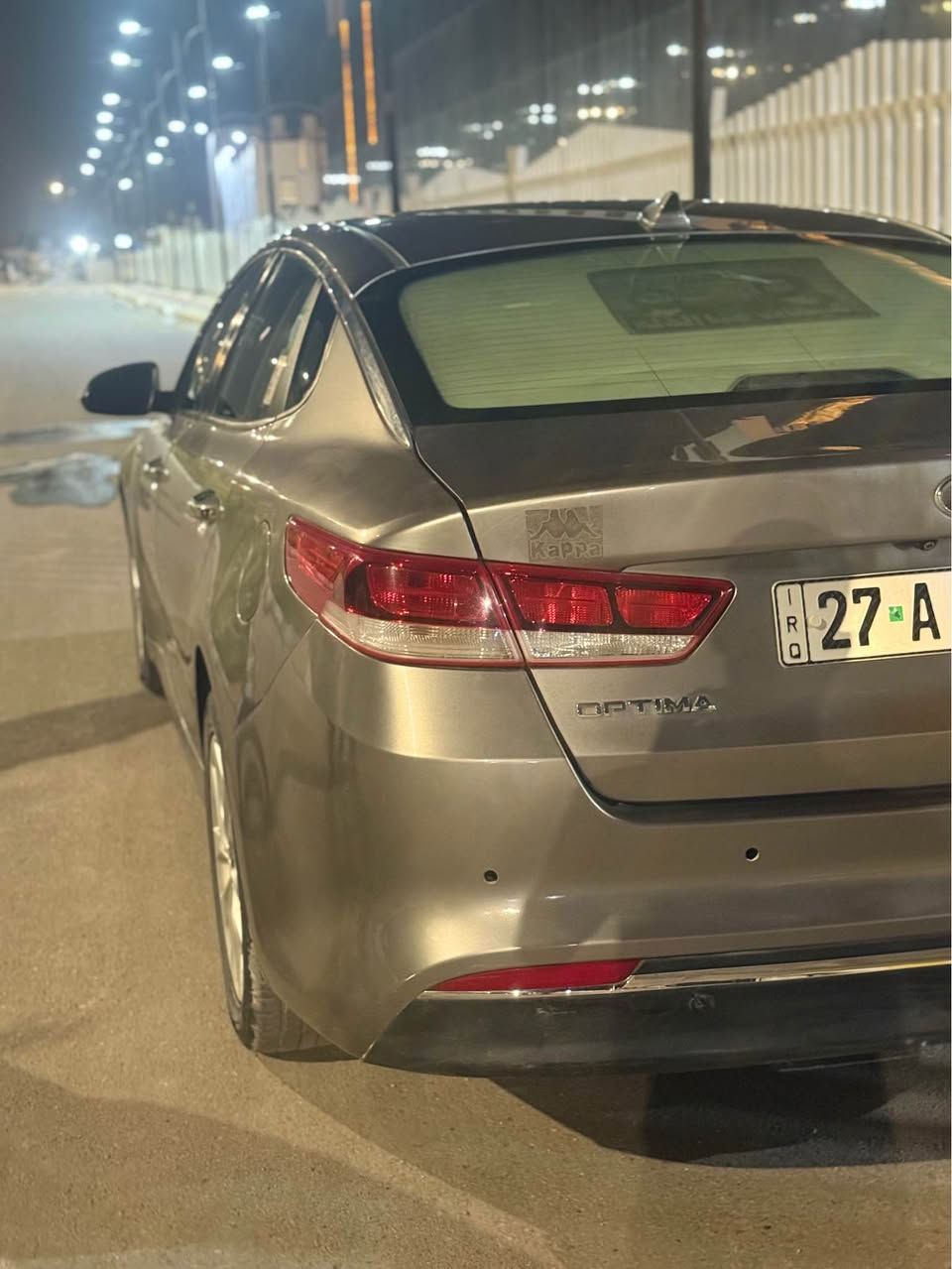السلام عليكم
كيا اوبتيما موديل 2016 
وارد امريكي السياره داخله كفاله وصورها موجوده وهناه بالعراق بيها بنيد مبدل والهلال الخلفي رش فقط 
مكينه 2400 مكفوله وكير مكفول
سياره على ايدي جاهزه ما نقصها برغي شغل واطلع 3 انضمه قياده سبورت رياضي وعادي وايكو مقلل وقود  فول تحكم استيرن مثبت سرعه شاشة تاب وشاشة قارئ اعطال عالي زنون اصلي اشاير بلمري  ماشية 146 الف السياره بسمي ورقم انكليزي توني شاده رقم ذي قار مكاني ناصرية مركز 
السعر 118 
رقمي *********** ناصرية, ذي قار
