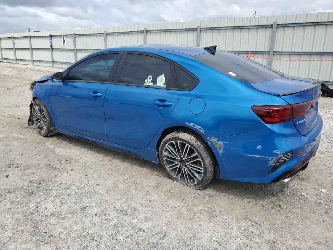 السلام عليكم
كيا فورتي 2023
gt terpu
فول مواصفات وارد أمريكي
صور الحادث مرفق بالصور
ماشيه 45 الف
موجوده بمنطقه الشعب
السعر 155$
وبيه مجال بسيط
للاتصال ***********
