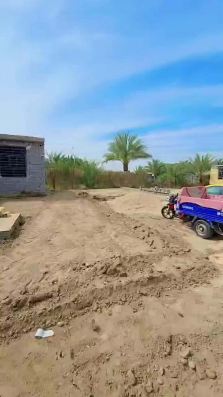 سلام عليكم هيكل للبيع مساحه200م السعر30 بي مجال طابو زراعي سند 25 كافة الخدمات ماء كهرباء مدرسة مولد عنوان ع طريق النيل القديم قرب مخازن مرجان رقم الهاتف ***********
