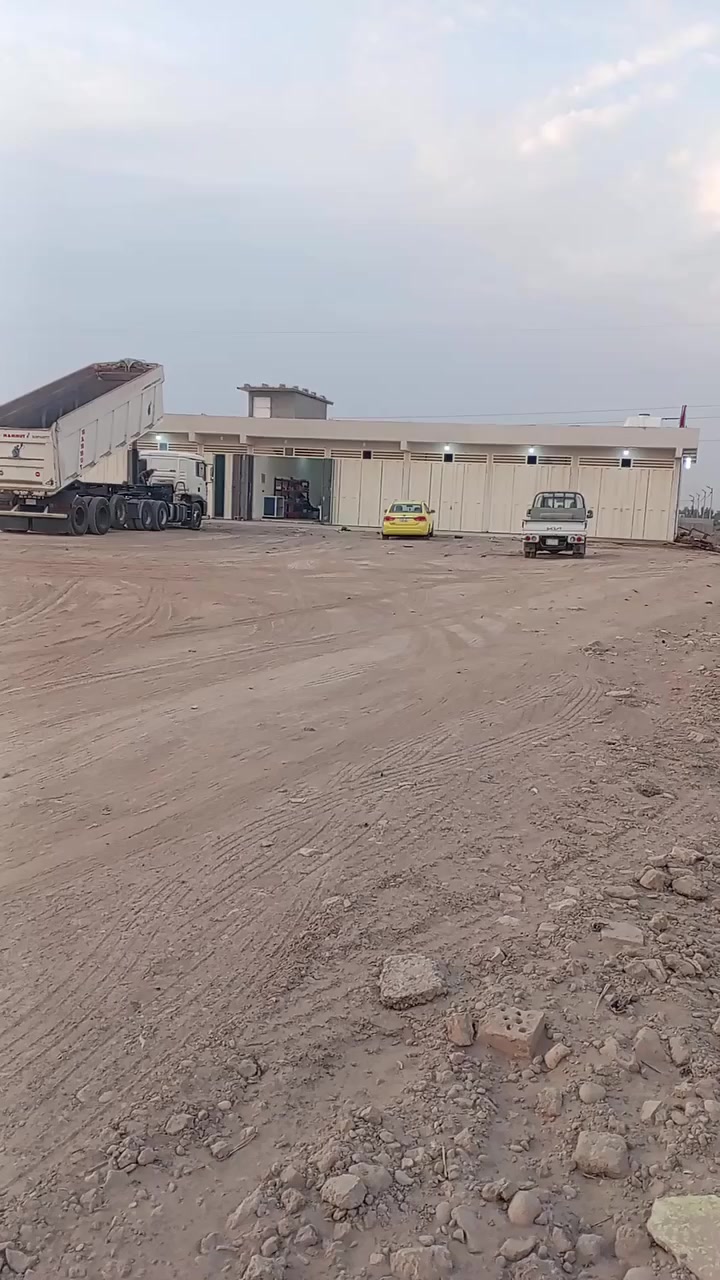 محلات للايجار عدد 5 وجهيه علت شارع العام قرب سيطره العماره الحكيم الثانيه
الاتصال واتساب ***********
