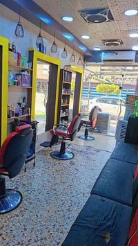 مطلوب حلاق • نواب ضباط • قرب ماك جكن