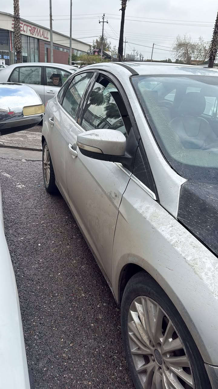 سلام عليكم فور فوكس للبيع تيتانيوم 2018 محرك ٢٠ تنفوس عادي ٤ قطع سبغ برشوت طاك راجع سيستم فول مواسفات جديد شديد كلج و ماشة شريكة بعد بي ضمان شهرين مال شريكة محرك بعد جديد طخم امامي جديد تايرات قبل شهرين شديدت بس باقي صبخ بونيت 
رايد ٨٢ ورقة و بي غرامة عليا ٢١٦٥ ألف عراقي ينزل من سعر رقم تلفون *********** واتساب و فايبر
