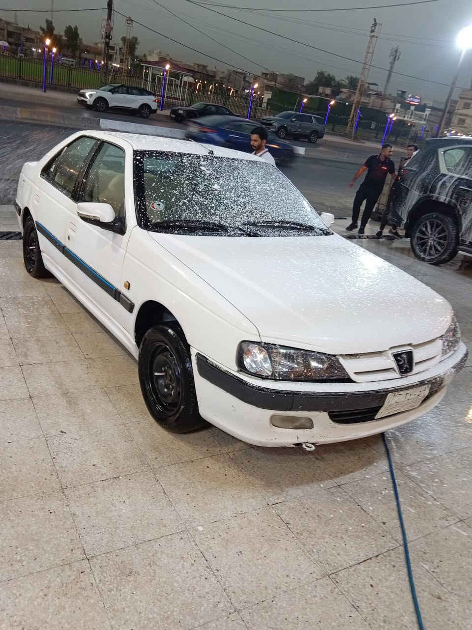 السلام عليكم بيجو بارص موديل 15 سياره حلوه ونظيفه كير ومحرك  تبريد كله شغال  السعر 57 وبيها مجال الاستفسار اكثر الاتصال الاتصال على الرقم    ***********ما متواجد بالفيس
