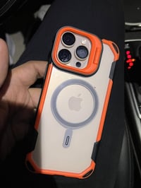 آيفون ١٦ برو ماكس • ٢٥٦ • بطارية ٩٩