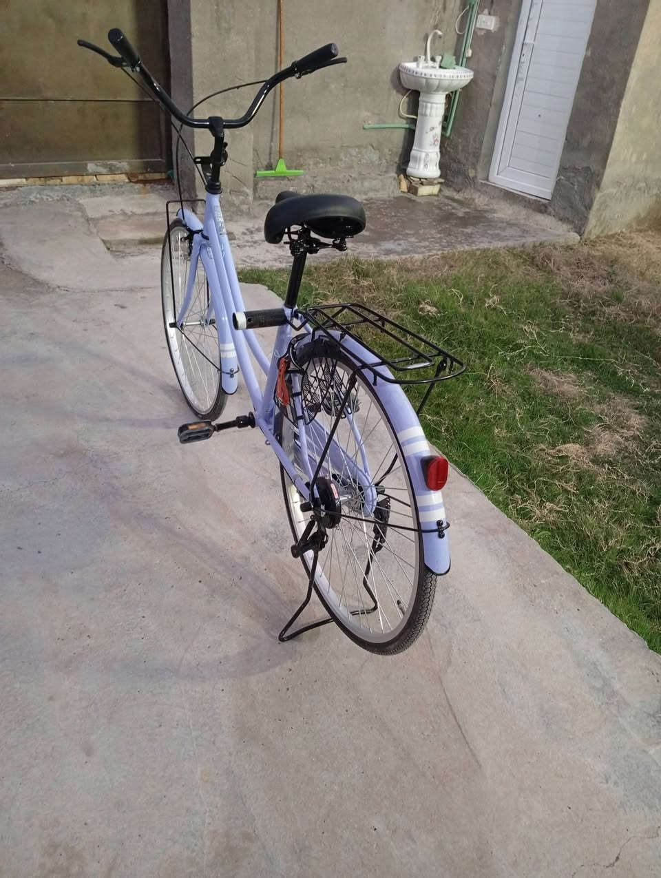 السلام عليكم بايسكل للبيع السعر 130 بي مجال مكاني محاويل حي سره فراز لتواصل خاص


**إذا كنت صاحب هذا الإعلان وتريد حذفه لأي سبب، رجاءا أرسل رسالة إلى الدعم الفني**