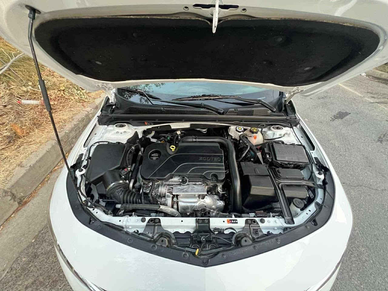 على بركة الله
رجاءا اقرا المنشور اولا
سياره مو اليا معروضه يمي ابيعها اخذ عموله بعد الاتفاق من طرفين 

للبيع بالنقد فقط
رجاءا فقط نقد

شوفرليت ماليبو
موديل 2023
مواصفات Lt
رقم أربيل الجديد
هزة جديده
سنويه ممنتهيه..... 
 مكينه ١٥٠٠ توربو.. قطعتين تبريد... كشن سائق كهربائي.. شاشه جبيره.... كامره دواره
كشنات مخملي.... كشنات تدفئه... اوتو ستوب... كروز سرعه... تحديد مسار... قياده اليه.... رادارات.... تحكم استيرن... داتا شوب
سياره بدون دواخل... ايرباكات استيرن
بجم كبس... صندوق كبس....
بيها ٤قطع صبغ مع السقف
ابيعها عام.......

سياره موجوده باربيل عينكاوة
شرط تحويل او وكاله
عليها غرامات ينزل من سعرها تقريبا ورقه

صور حادث مرفق ويا صور 

السعر ١١٨ عدا العمولة

للإستفسار الاتصال على الأرقام التاليه
***********
***********
*********** واتساب
