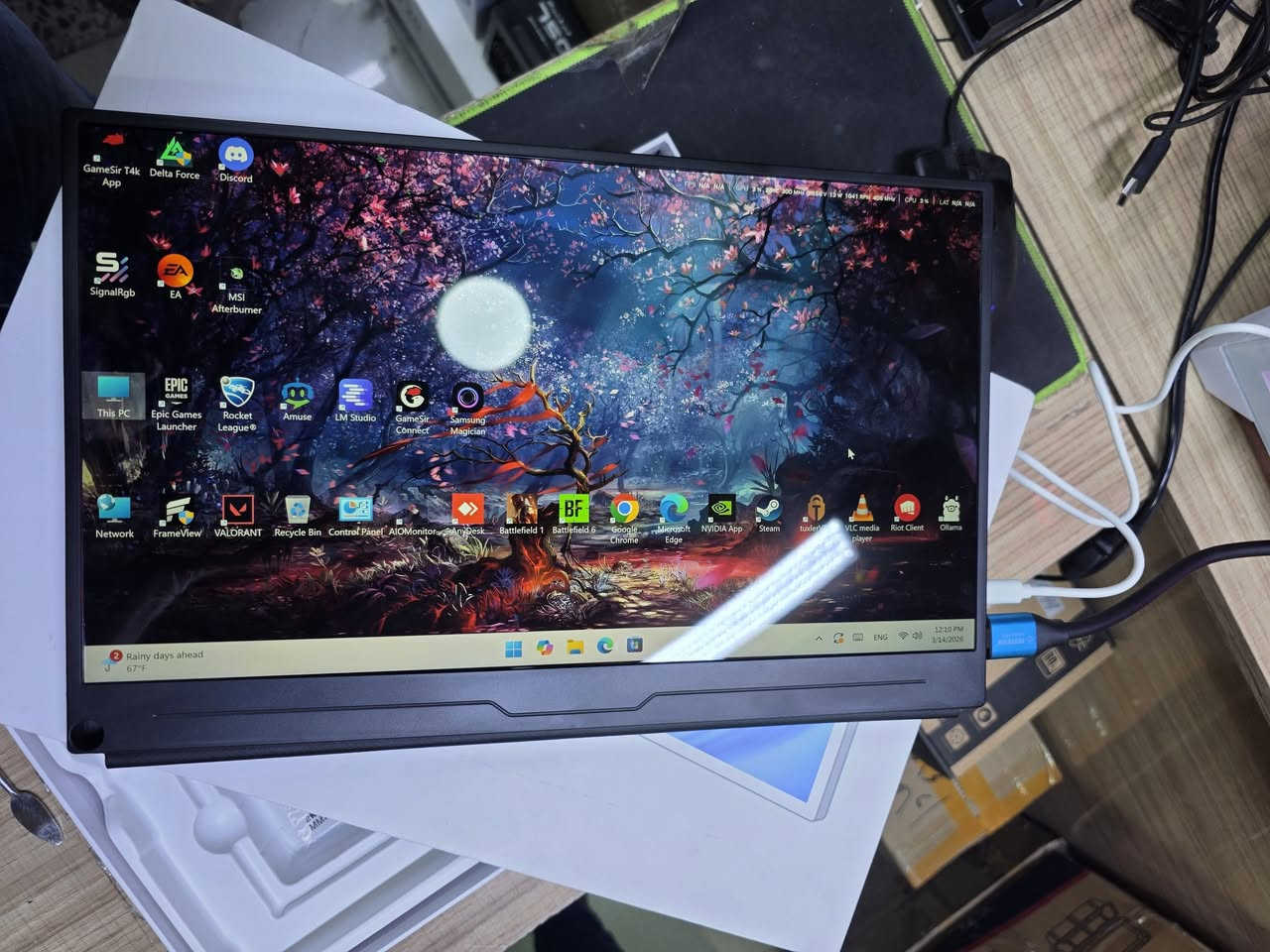 شاشة خارجية تايب سي
FHD
60HZ
تجي ويا محموعه كيبلات ومحولة بلادية مالتها
يرهم PC +XBOX+PLAY
سعر 125الف توصيل متوفر


**إذا كنت صاحب هذا الإعلان وتريد حذفه لأي سبب، رجاءا أرسل رسالة إلى الدعم الفني**