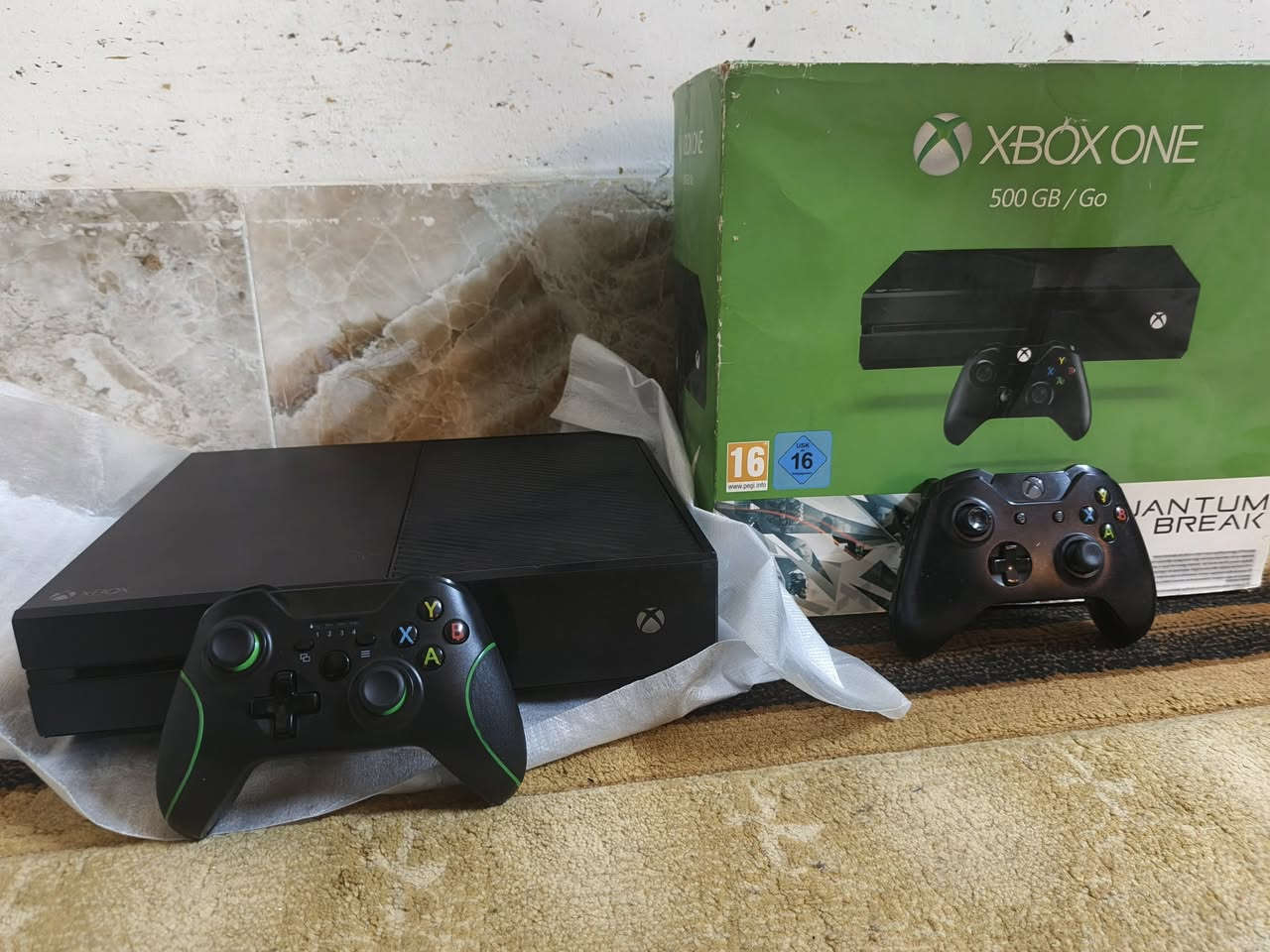 جهاز xbox one نضيف مع كارتون و ملحقاتها جويستكين واحد بلادي ٥٠٠ كيكا للبيع او مراوسة مع ps4 مهكر


**إذا كنت صاحب هذا الإعلان وتريد حذفه لأي سبب، رجاءا أرسل رسالة إلى الدعم الفني**