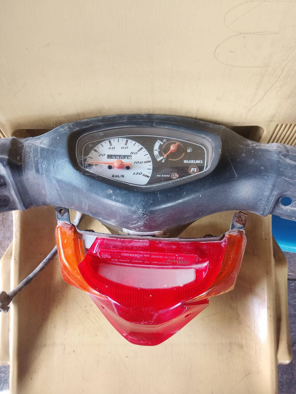 متاح غراض تفصيخ
دشبول وبك لايت واشايرمال ادرس ياباني قديم للبيع كوت خاجيه شارع 40 موبايل ***********
