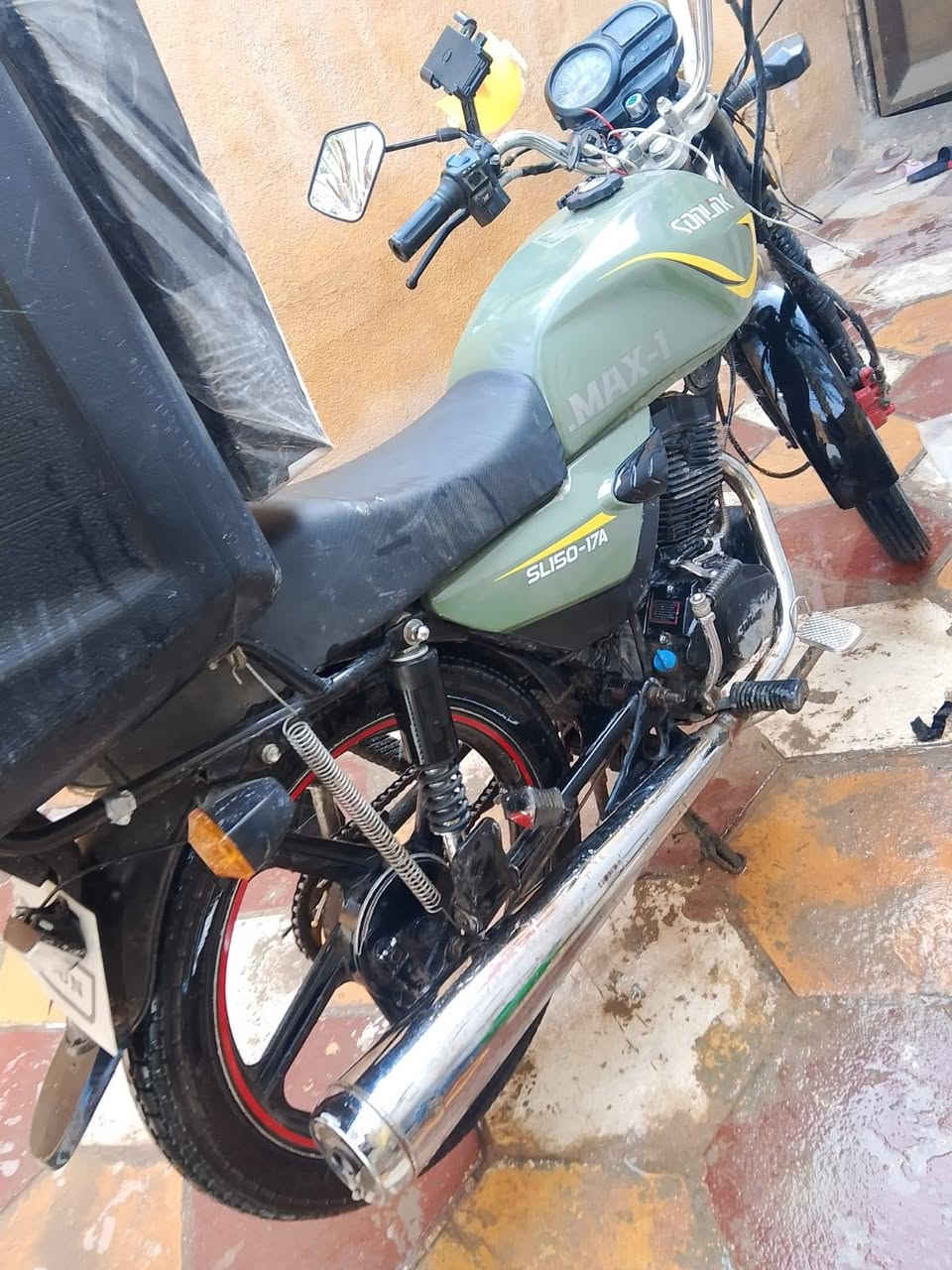 دراجه: سونك
موديل: 2023

دراجه: بيها خيط بخار

مشكلة: بيها ورقه نقص 

اكاتب الك: شارع 

السعر: 700وبيها مجال

مكان: النجف


**إذا كنت صاحب هذا الإعلان وتريد حذفه لأي سبب، رجاءا أرسل رسالة إلى الدعم الفني**