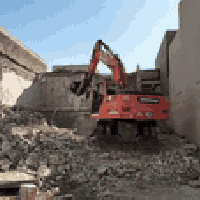 اللة وبركاته مستعدون لهدم الدور و البنايات المرتفعه وحفرالجفره وقطع ال...