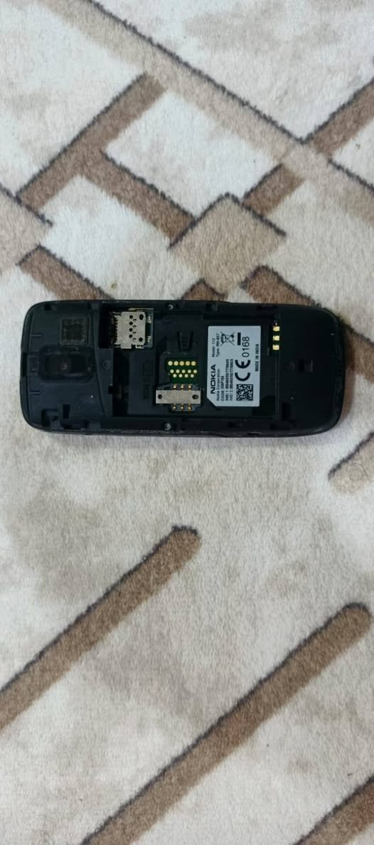نوكيا اصلي للبيع دبل سيم ميموري كاميره مع شاحنه اصلي 30 ويه توصيل


**إذا كنت صاحب هذا الإعلان وتريد حذفه لأي سبب، رجاءا أرسل رسالة إلى الدعم الفني**