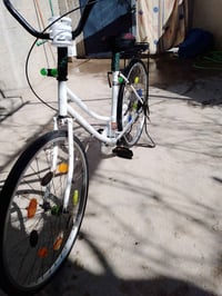 للبيع 75وبي مجال اليحب يتصل 07517933018