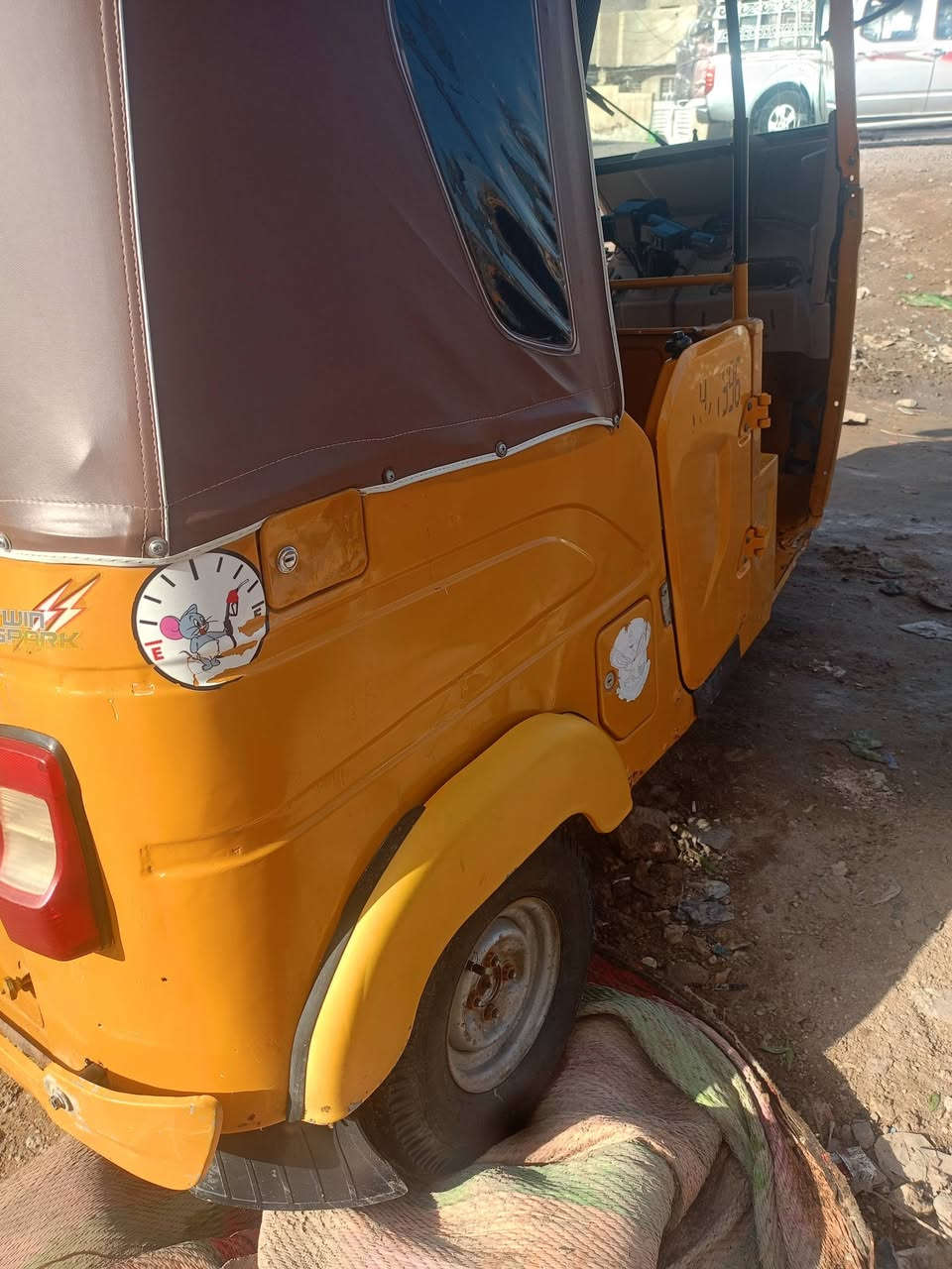 السلام عليكم تكتك موديل 21 شهر سادس رقم وسنويه بغداد تكتك خير من الله
للاتصال على الرقم ‏‪‪0771 572 0658‬‬‏
