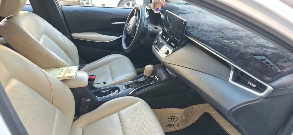 هیچی نیە تەنها دوجێی بجوك pdrوکارتە لەچاملغی لا سایەق ٣٣٠٠٠هەزار رۆیشتیە
***********
*********** أربيل, العراق
