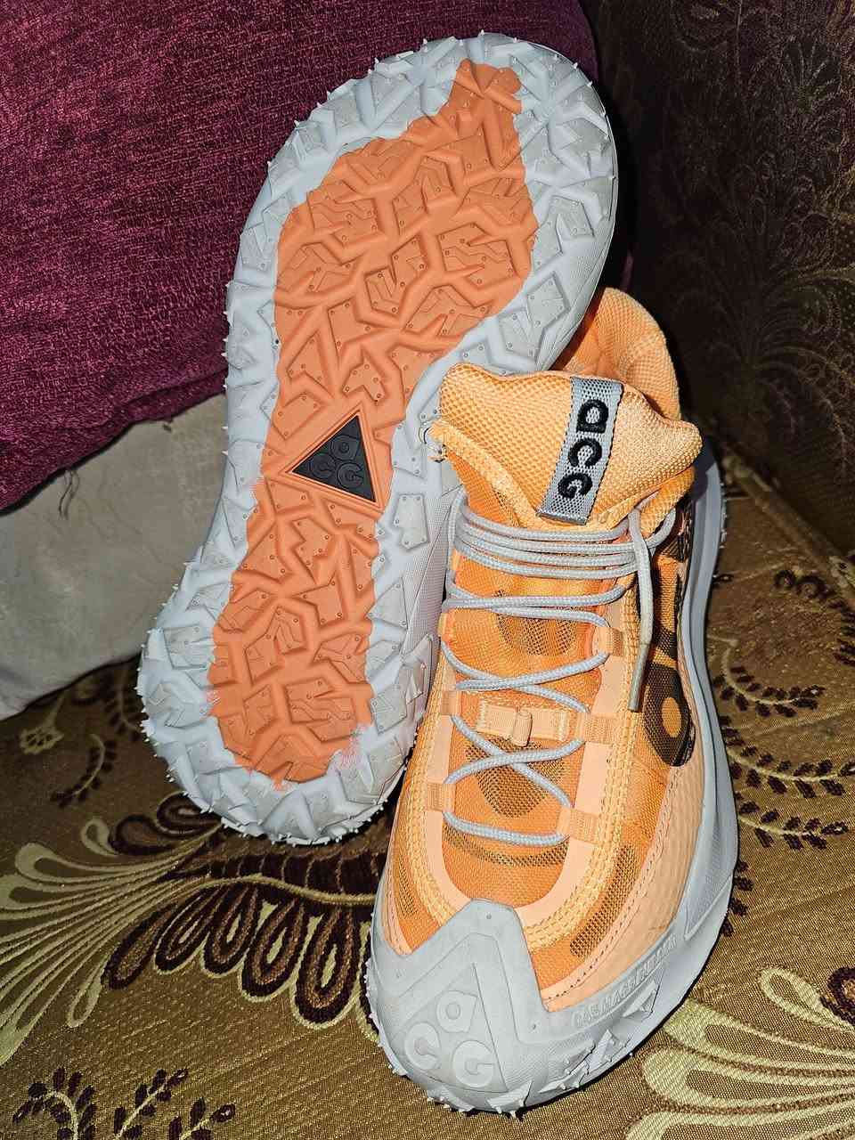 Nike acg اصلي 
اجاني هدية وما طلع قياسي عدل 
قياس 44 
35 قفل 🔐


**إذا كنت صاحب هذا الإعلان وتريد حذفه لأي سبب، رجاءا أرسل رسالة إلى الدعم الفني**