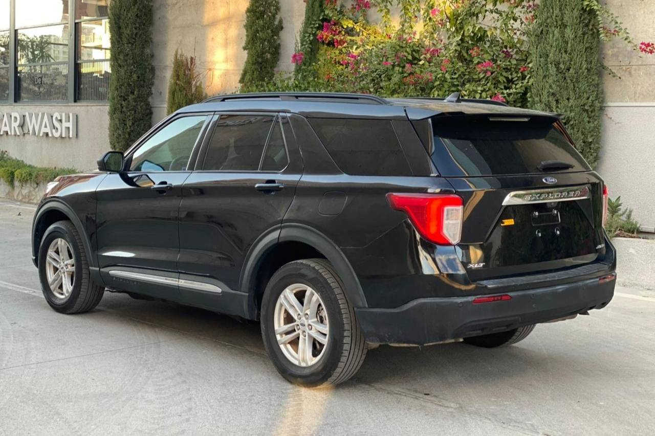 فورد ئەكسبلور 2023 مواسەفات XLT
 تەنها 22 هەزار روشتووه
تەنها جاملغى دواوه بوياخه بى ناووكرتن
سنوقى قوپايى تيابوووه كراوه به بيلادى
پيشى كەبسه ئيرباكى نەتەقيووه بيلاديه
كوشنى سياحى VIP ٣ ريز كوشن 7 نەفەرى
سەيارەکە ماشاءالله زور تازه و جوانه جاهيزه
يەك دينار مەسەرەفى تيا نيه 
ژماره كاتيه دوو مانكى لەکەلە بو رەقم كردن

سـعـر : لە کۆمێنت داوابکە ڕاستەوخۆ بۆت دێت 📥 

گێر ومەکينه وبەرد و رادار وكارەبايى به شەرت
هیچ کێشەیەکی تێدا نییە 

ژمارەی خاوەنەکەی 
وەتساب : ***********
