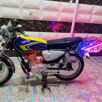 تايكر • نضيفة • أوراق كاملة