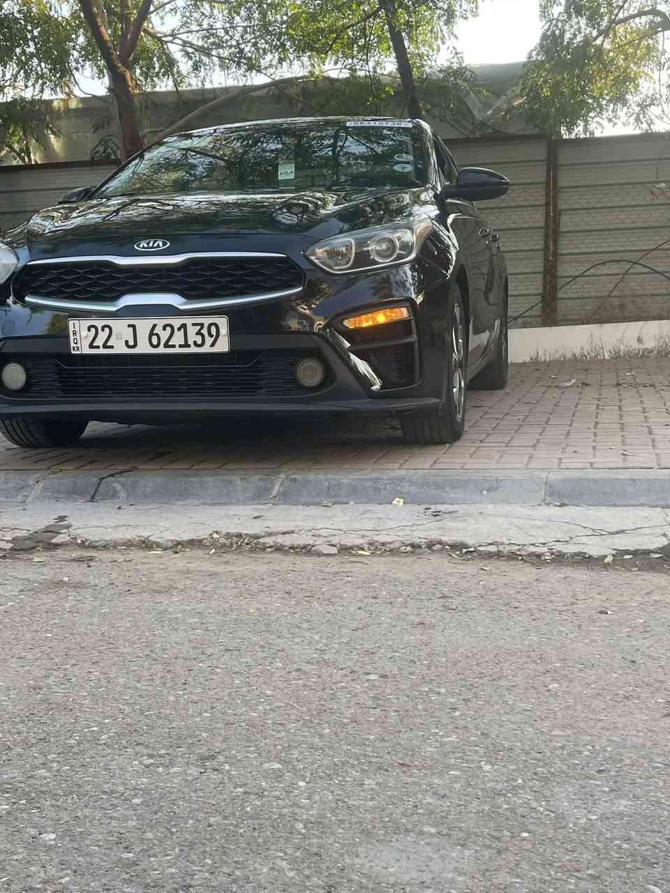 السلام عليكم كيا فورتي 2019 حادث دعاميه خلفيه فقط مكينه 2000 دوش كير CVT شاشه كبيره كامره دواره تحديد مسار درايف مود تحكم ستيرن جهتين كروس سرعه مانع انزلاق ماشيه 87 الف ميل السياره عليها ادامه كامله مابيها اي نقص رقم اربيل باسمي تحويل او وكاله  السعر 128 وبيها مجال للاستفسار *********** العنوان بغداد سبع ابكار
