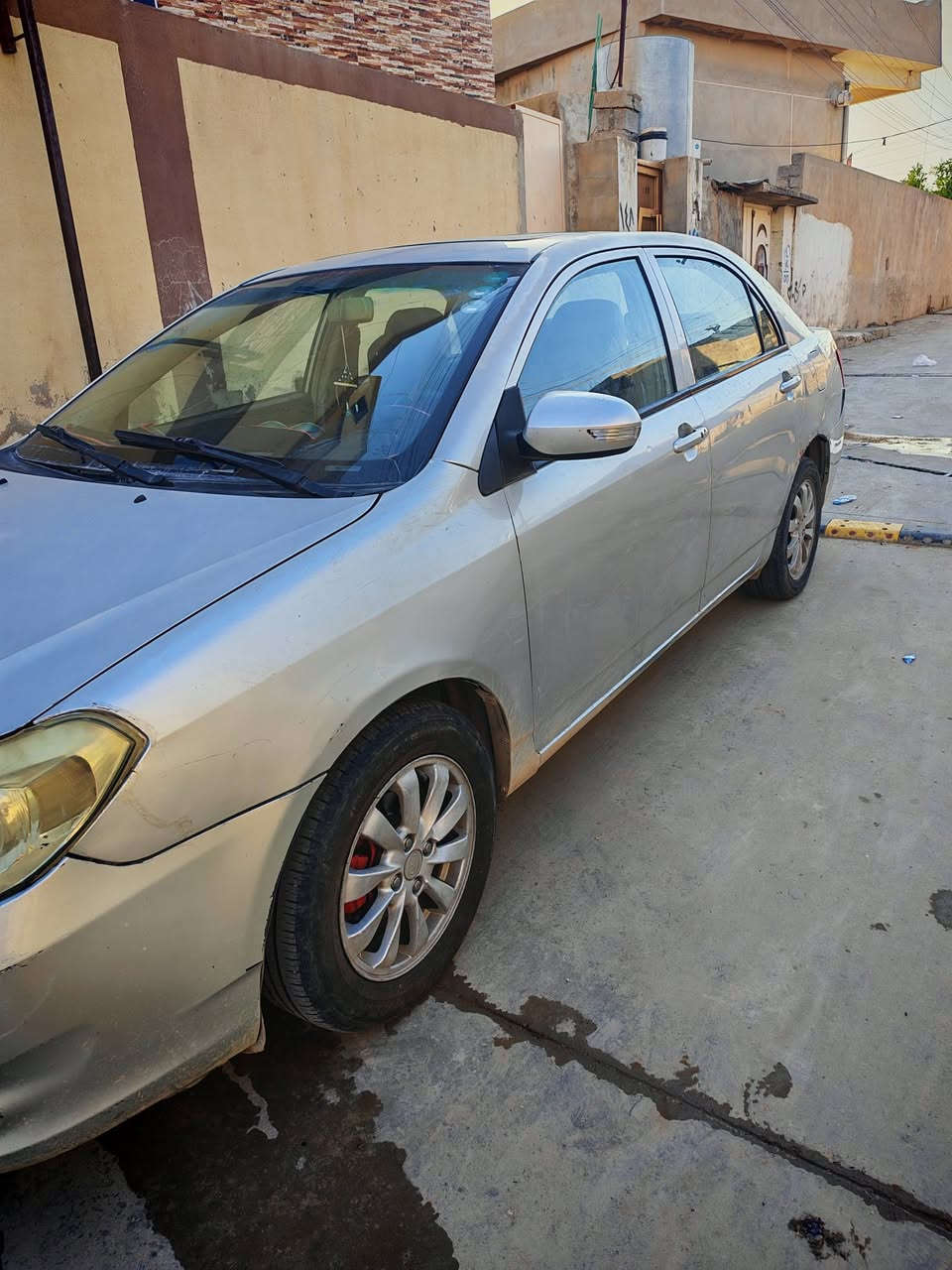 سلام عليكم byd G3 للبيع فول مواصفات محرك بدايه صرف سعر ٥٠ وبيها مجال قليل شرط التحويل للاستفسار***********
