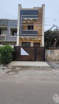 حي الجهاد الضباط • ١٠٠م • ٣ غرف