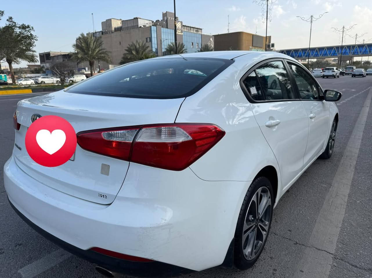 سيراتو 2013 شكل ال15
خليجي كفاله عامه 
5 ويل كب كروم
لايد led 
اشاير بل مري 
قطعتين تبريد ( امامي وخلفي)
حساس بلادي
تحكم مقود جهتين
مكينه 1600 دوش على وضع الشركه
داخل اسود 
دبل جداحه 
سياره جديده وعلى ايدي 
رقم اربيل انكليزي بسمي 
السعر 123 
***********
