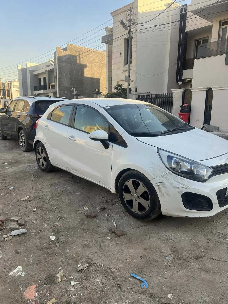 سلام عليكم كيا ريو 2013  امريكي 
رقم ذي قار حادث جاملغ وباب 
السيارة باسمي موصفات عادية 
السعر82 وبيها مجال مكاني بغداد الدورة

للاستفسار *********** ( ابو فاطمة )
