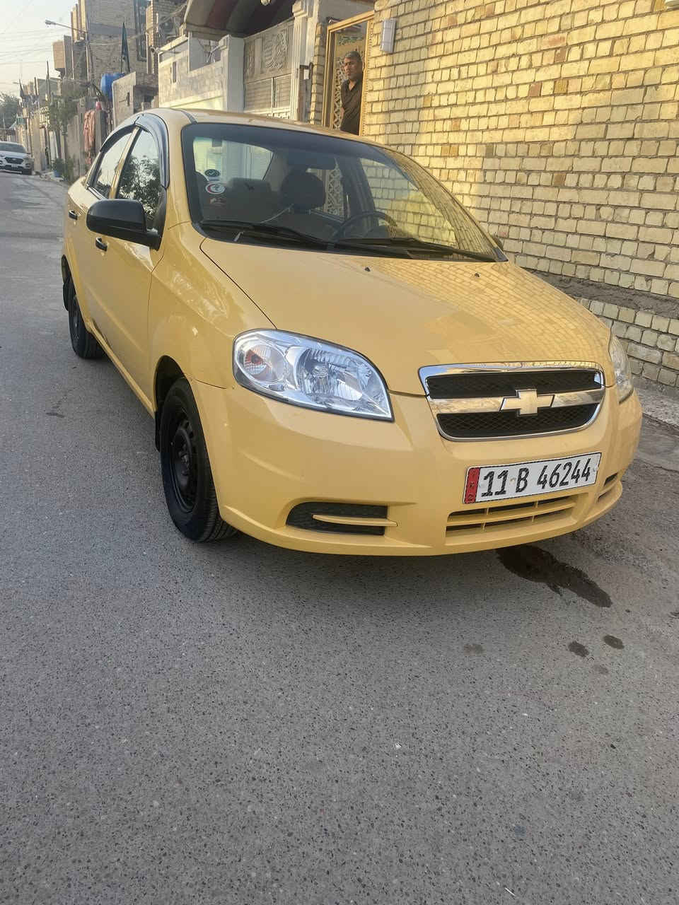 سلام وعليكم أفيو موديل 2011 الشركة العامة مكفولة من الضربة والصبغ السعر 60 بيهة مجال قليل رقم *********** مكان بغداد
