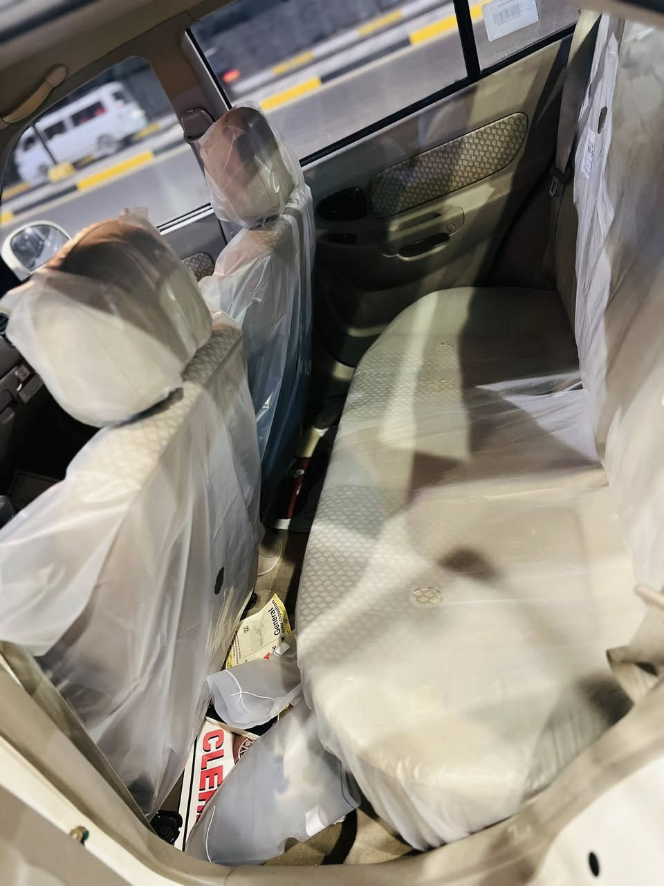 سلام عليكم 
فيرنا 2012 
مكفوله كفاله عامه مكينه كير  اوتماتيك برغي ما مفتوح بيها 
مكفوله من صبغ وتبديل وتعمير تخم تاير جديد  
كهربائيات كله جديد وشغال 
ماشيه 99 ألف حقيقي السياره ما بيها أي نقص 
مكان السياره بلديات 
***********
