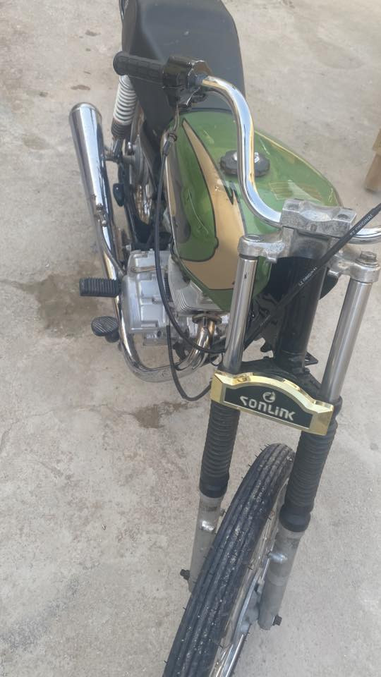 دراجه نامه إيراني تعمير جديد للبيع أدوات أدوات محرك مبدل ولفات سعرها 450وبيه مجال مكاني بصره كرمة علي ***********
