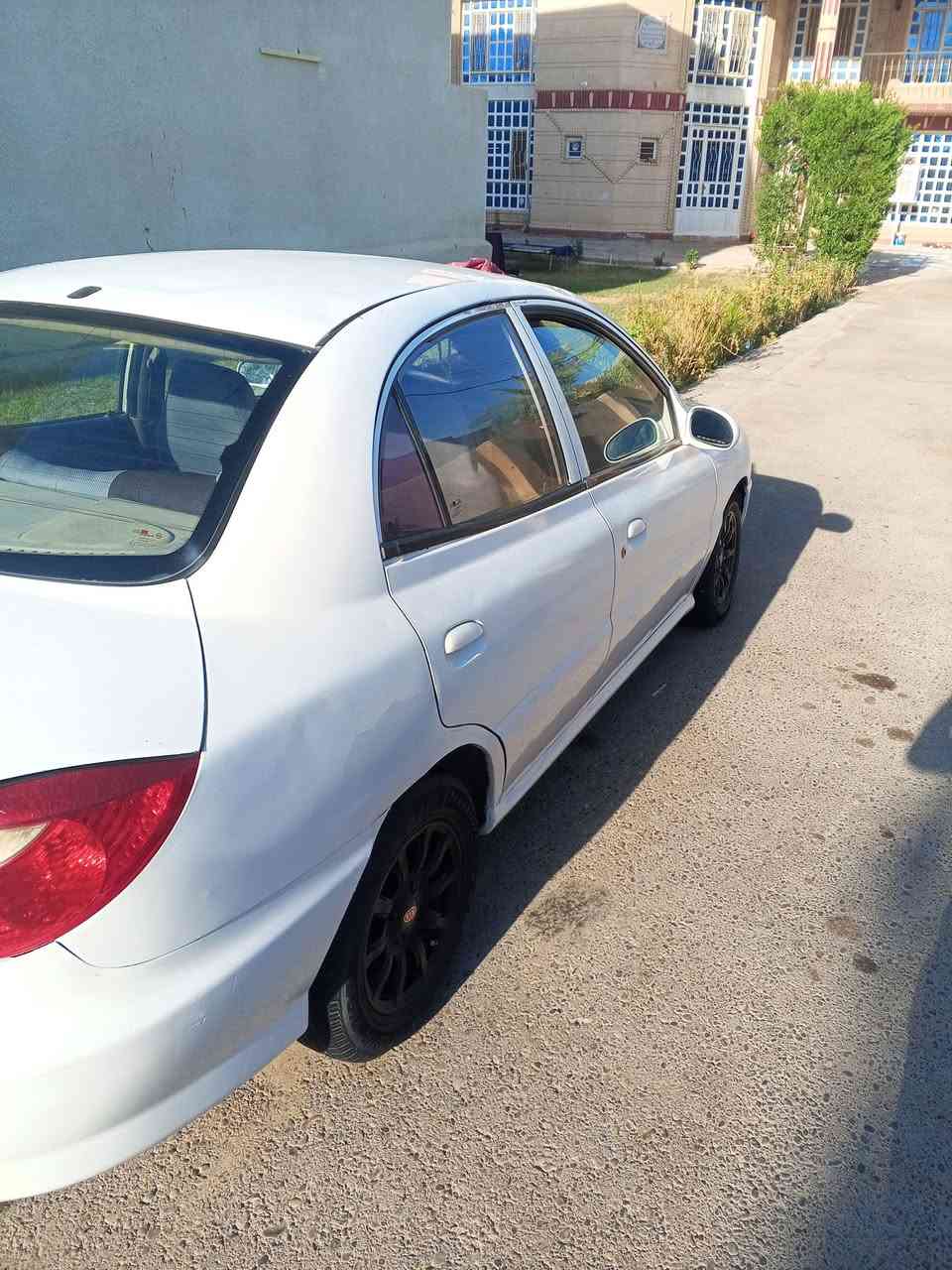 مرحبا شباب عندي كيا ريو موديل 2000 رقم بغداد رقم دولي جديد بسمي سياره ثاني اليوم تحويل صدر جديد تخم تاير صدر جديد  تبريد ثلج  مكينه بيه شويه بخار سعر 42 بيه مجال تصال. ***********
