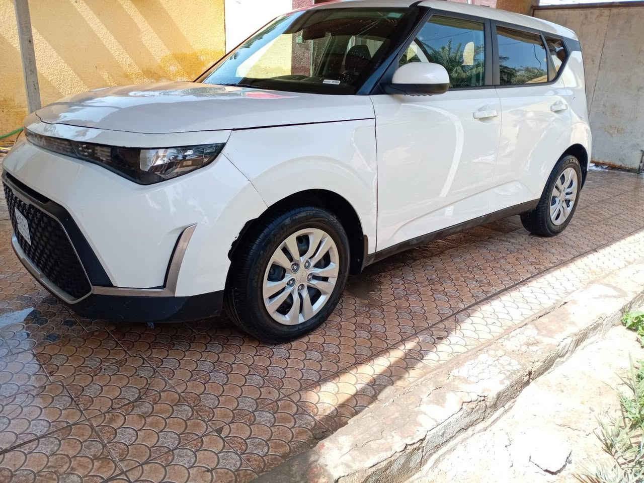 كيا صول موديل 2024  دخول جديد بأسمي بدون رقم مواصفاتها
تحكم قياده 
تحديد مسار
توقف ذاتي عند الاقتراب من سياره 
إطفاء ذاتي عند الازدحام 
وبعد مواصفات  رقم الشاصي موجود بالمنشور
مكينه ٢٠٠٠ دوش 
ماشيه 15 الف سياره ليبل واحد السعر 140 وبيه مجال قليل
مكانه  الديوانية عفج
***********
