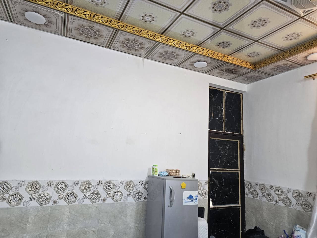 النجف الاشرف دار طابو زراعي للبيع سند ٢٥ منطقه قريبه مقابل حي العسكري جدا قريب عن شارع الصب بيت اساس وسكف صب طابوق نهروان بناء  درجه اولى  مرقم من قبل البلديه مشمول بلتطويب مساحه الدار ١٠٠ متر واجه ٧ ونزال ١٤  
السعر ٤٩ مليون مو شراي لتعلق شراي اتصل ***********
