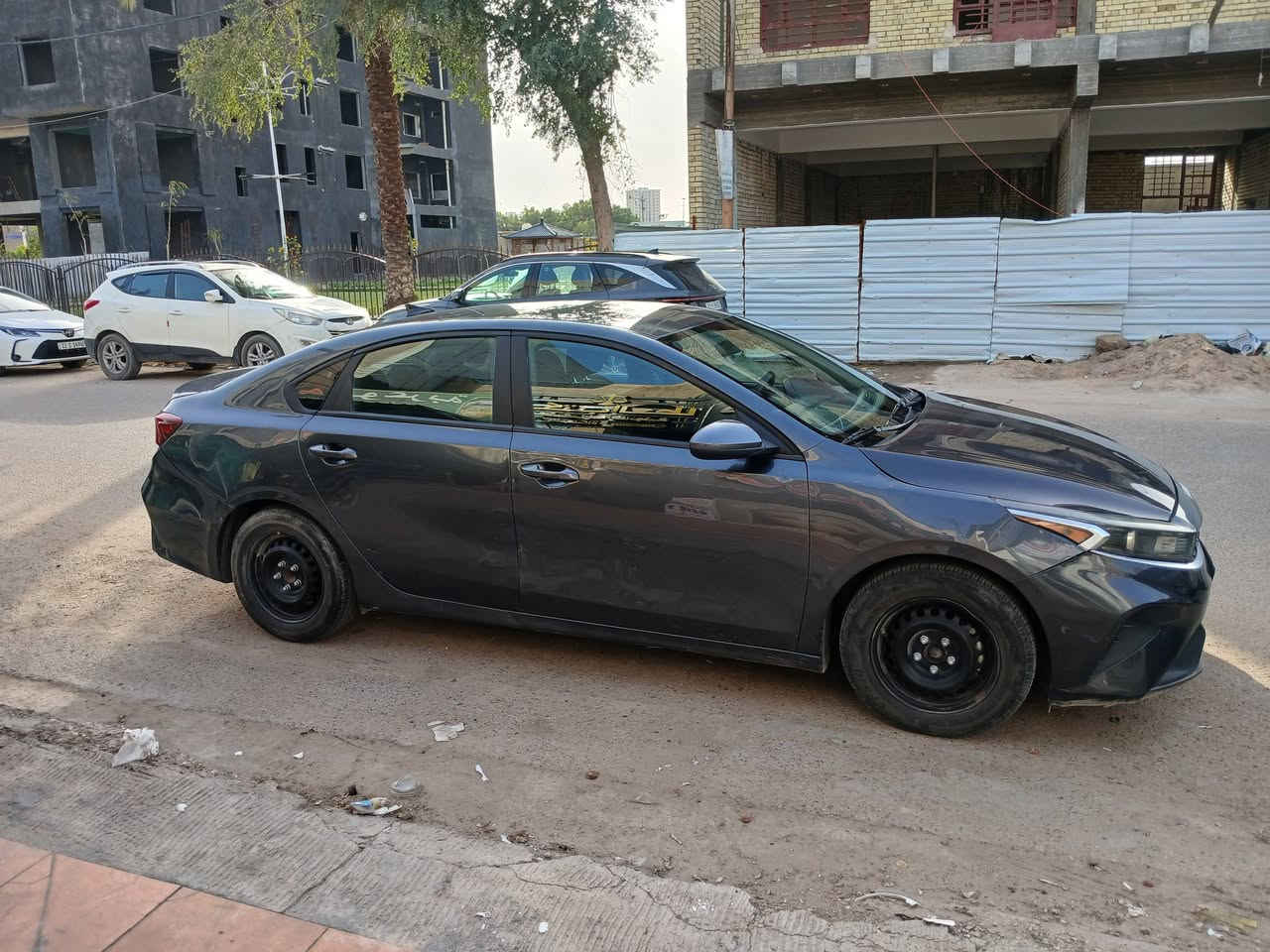 فورتي ٢٠٢٤
ماشيه ٤٢ الف
رقم بغداد
حادثها طخطخات بدون دواخل وبدون شاصي طاك ارباك برده  فقط
 لا ايرباك دشبول ولاستيرين
بيها قطع صبغ ابيع حزام سياره كامله بدون نقص
مكانها دوره شارع شرطه 
السعر ١٣٢ ورقه
***********
