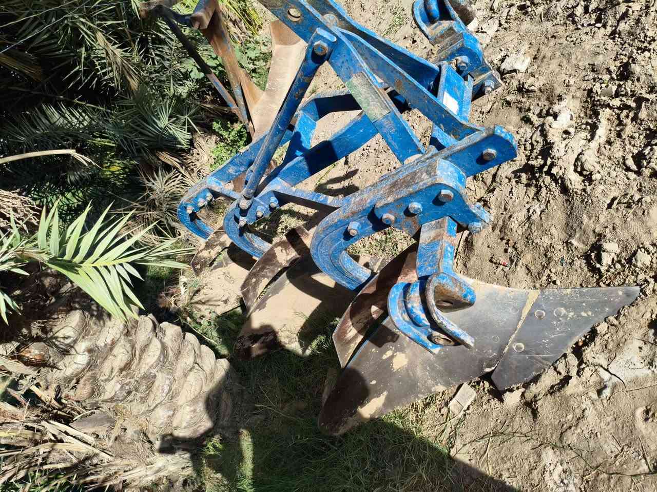 سلام عليكم فدان ايدن ثلاثي للبيع نضيف اخو الجديد مكفول من كلشي المكان بابل محاويل  السعر ***********
