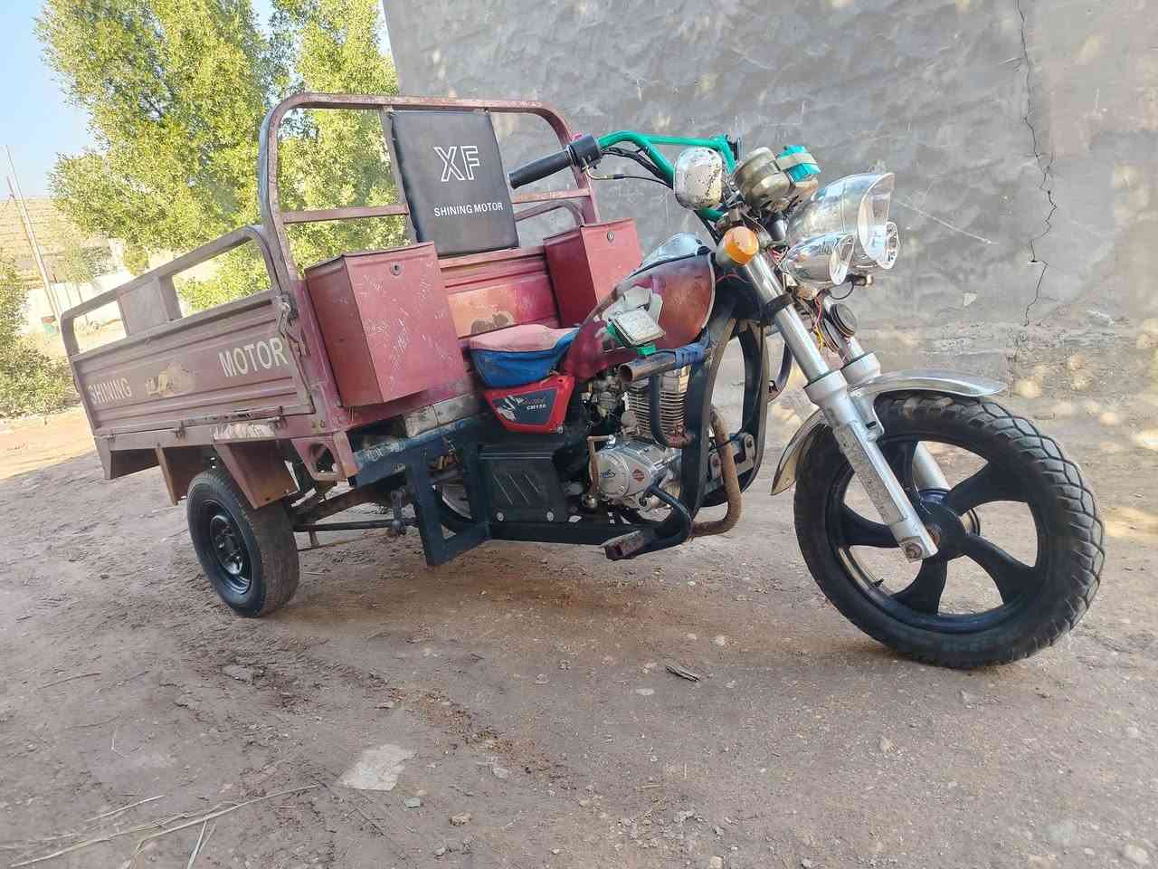 سلام عليكم للبيع ستوته موديل ٢٠١٣ مكفوله أوراق اصولي مكينه ٢٤ الستوته جاهزه كلشي بيه شغال كهربائيات كله شغاله بيه فقط خياسات بلبدي واضحه بلصوره. والشراي بيك خير وتدلل
مكاني حله بلسياحي
الرقم ***********
