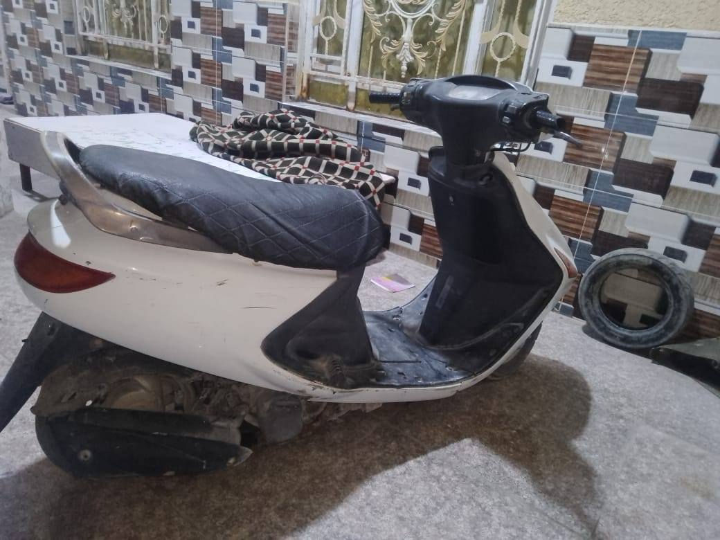 السلام عليكم
فراشه للبيع دراجه حلوه ومحركه حلو مابي شي كهربائيات شغاله سلف سعرها 300 وبيها مجال قليل مكاني البصرة الزبير ***********
