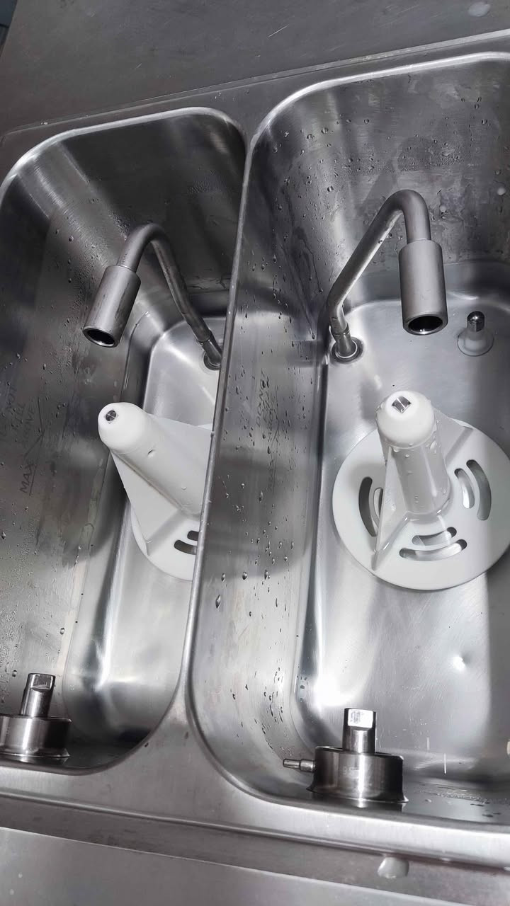 0772868964


**إذا كنت صاحب هذا الإعلان وتريد حذفه لأي سبب، رجاءا أرسل رسالة إلى الدعم الفني**