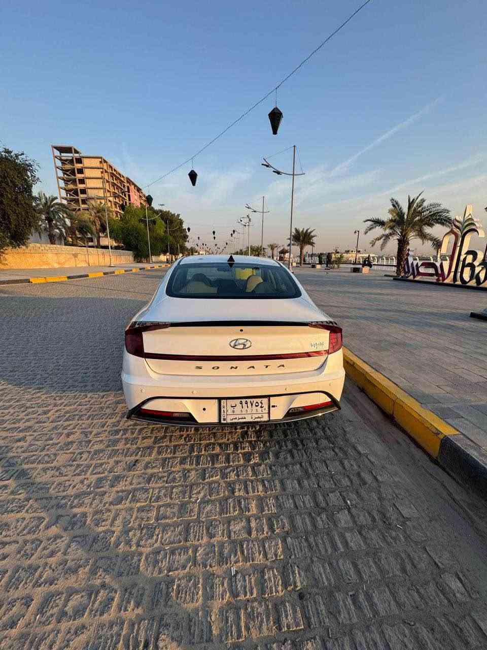 سوناتا 2021 وارد امريكي هايبرد وبانزين رقم بصرة حره تحويل ثاني يوم سياره بيها بس بابين صبغ فقط الباقي كفاله سعر 160 وبيها مجال 
*********** البصرة, العراق
