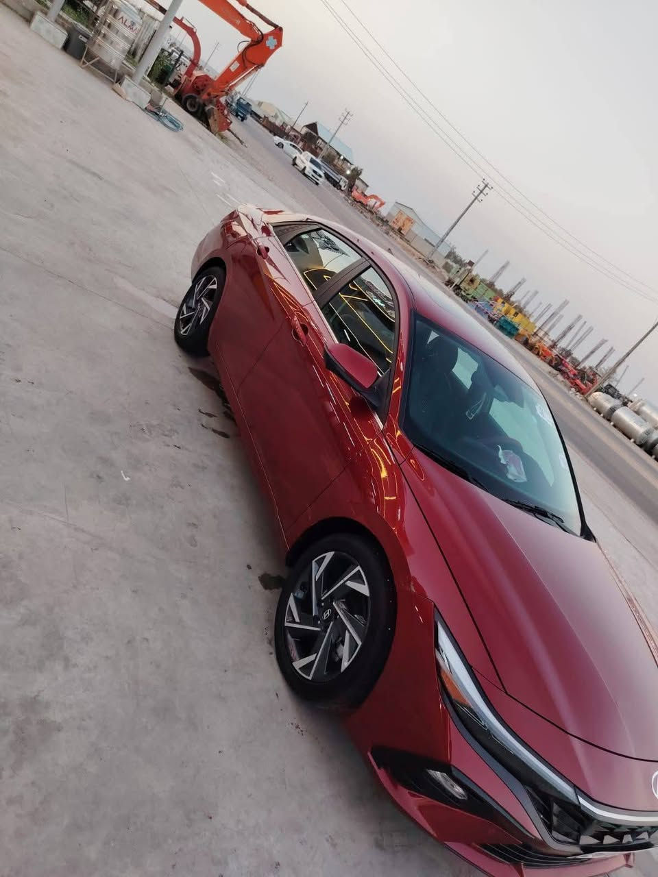 رقم الهاتف ‭***********
هونداي النترا  2024 – لمتتد الشكل الجديد
وارد أمريكي 🇺🇸 لون ماروني ♥️دخول جديد بسمي السياره. 

🚗 الضرر: كلش بسيط 
 
❌ بدون دواخل
❌ بدون إيرباك (جميع الايرباكات سليمه)
❌ بدون تبديل ليبل ☝️ واحد كل السياره
✔️ بجم بلادي على وضع الشركة👍
✔️ فقط هذا الحادث باقي السياره كفاله

🔍 البيع على الفحص بأي مكان يعجبك
📄 رقم ديالى 
📆 هزة جديدة سنوية لحد 2031
📝 وكالة أو تحويل موجود
⸻
🔥 المواصفات:
              • بصمة تشغيل + تشغيل عن بعد⚡️
             • جنطه ذكية تفتح عن الاقتراب 🚶🏻‍♂️

 • محرك 2000 DOHC دوش
 • رادارات 360° ❗️
(أمامي / خلفي / جانبي نقطة عمياء ⚠️)
 • تحديد مسار + سياقة شبه ذاتية
 • توقف ذاتي عند الاقتراب🚫
... السياره فتحه.. كشنات جلد 
 • لايت زينون 3 عدسات + Led 
 • كامره خلفيه 

 •    شاشة لمس متصله مع عداد دجتال 
        إلكتروني متغير
             تدعم نظام Android Auto +Car play 
     اناره داخليه محيطيه متعددة الالوان🌈
 • 
 • تحكم ستيرن +كروز مثبت سرعه

 • 3 وضعيات قيادة (Smart / Sport / Normal)
 
‏ • Auto Hold + إطفاء ذاتي
 • منافذ USB / AUX / 12V
‏ • ABS + مانع انزلاق
 • 
 • حساس إطارات
 
⸻
✅ السيارة نظيفة وجاهزة وما بيها أي نقص
ولا مصرف للبيع. رايدها ١٧٠
