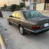 مرسيدس • ١٩٨٨ • مكينة ٢٫٥