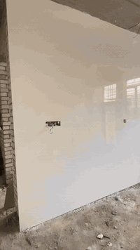 ‏سلام عليكم خلفة سيراميك جدران أرضيات مرمر￼ بورسلين بايات شغل درجة أولى بغداد***********
