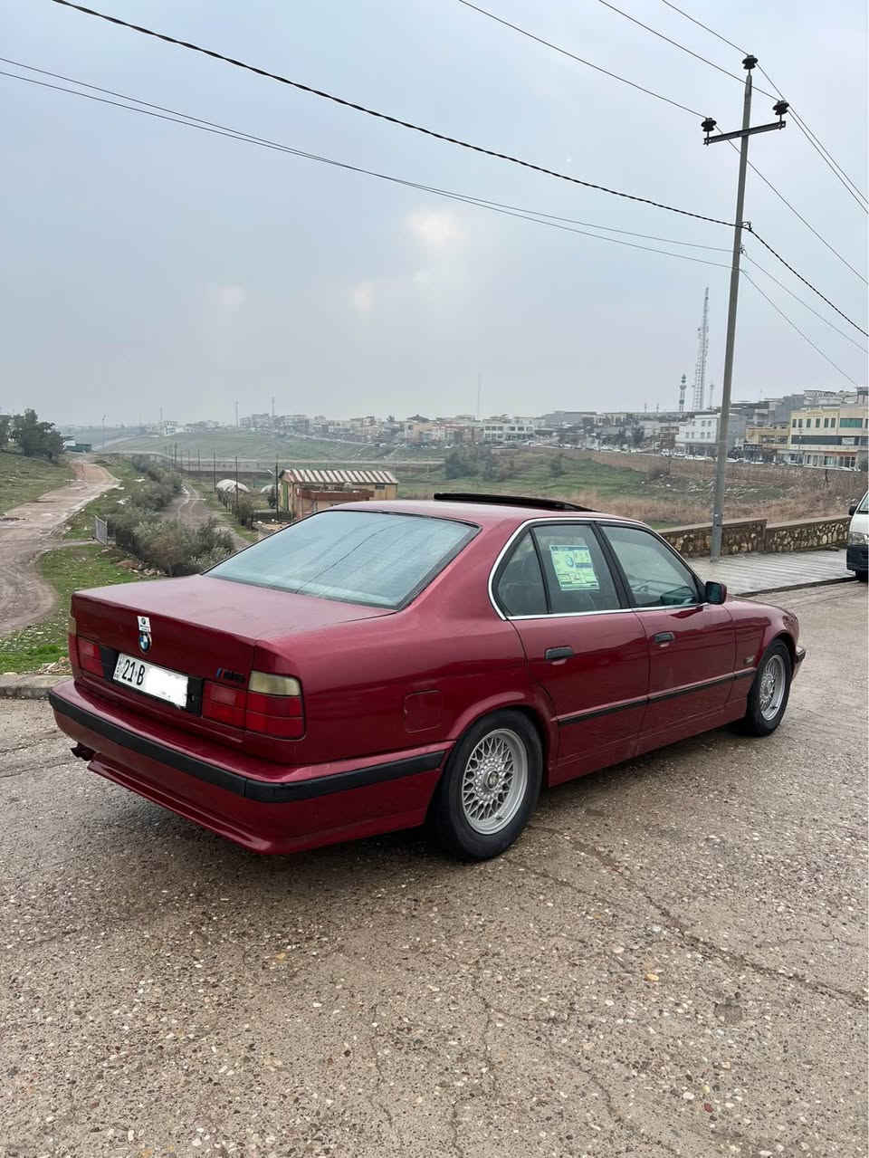 سلام عليكم 
لبيع BMW🔥
✈️525Aiاصل
موديل 1992
لون ماروني 
مسكر  بلادي. كير اوتوماتيك
فتحه سلايد
كشنات جلد و قماش
ستيرن ارباگ
بجم عريض
دعاميات m سبورت
تايرات ويل خليه   جديد
سيارة مصبوغه عام جماليه جديد 
طخم + حداديه جديد 
رقم سليماني   رقم و سنويه جديد
كير و محرك. ب شرط
تحويل ب شرط غرامات مابيها
————————————————-
عنوان :عقرة قريب موصل و اربيل 📍
رقم تلفون 📞 
    كورك👈***********  
أسيا👈***********
***********
واتساب موجود علي كورك📲 أربيل, العراق
