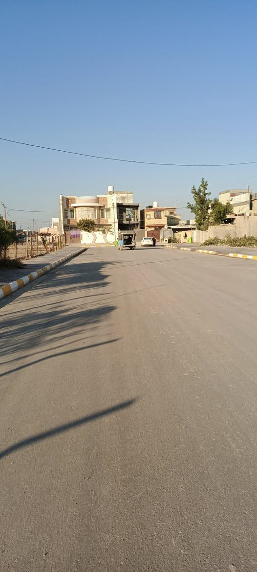 للبيع. :
دار سكن للبيع
العنوان حي الاسرى الجديد مقابل البلديه
المساحه: 100متر مربعه

يحتوي على 3غرف نوم +صاله+استقبال+مطبخ+صحيات 
طابقين
بناء طابوق 
شارعه 20 وجه شارع

للسؤال والاستفسار اكثر الاتصال على الرقم
***********
ابو محمد العجيلي

#مكتب_النهرين_للعقار
