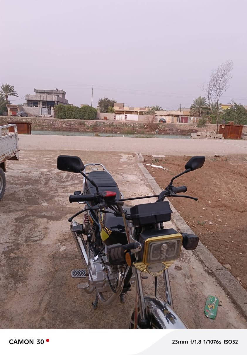 السلام عليكم
لبيع دراجه سيفان موديل 2025 بصمه شغاله دشبول الكتروني دراجه ماناقصهه شي مكان سراجق طريق دلئ عباس سعر 650 وبي مجال  رقم الهاتف 
***********
🪐🔥
***********
