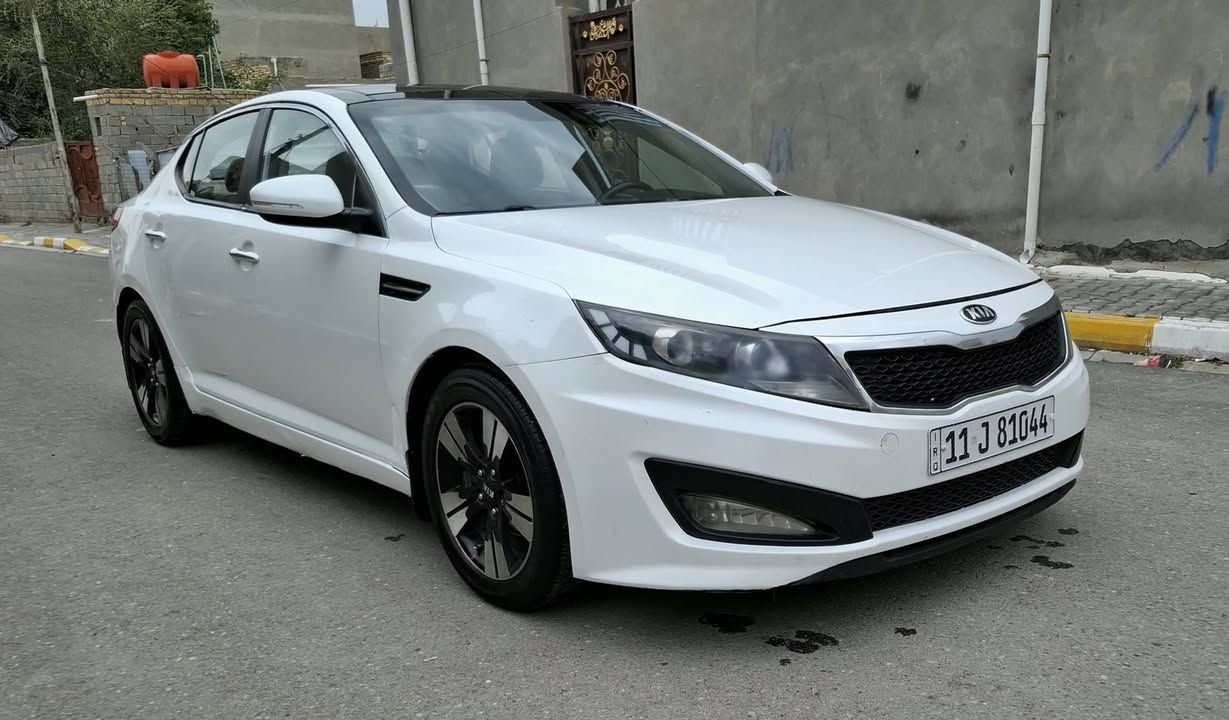 اوبتما ٢٠١١ خليجي بغداد ٢٤٠٠
سعر ١٠٥ ،،،،،، ،،،،، ***********
فول مواصفات بصمه بنوراما قطعتين 
بصمات خارجيه بصمات بيبان تحكم جهتين 
تبريد قطعتين Eco sport حساسات خلفيه 
داخل لونين تبريد منفصل جام اوتو سلايد روف 
بيه قطعتين تبديل اصلي وكاله مال خليجي 
قطعتين صبغ بدون ضربه سياره جديده وجاهزه
تحويل مباشر مكان واسط سنويه جديده ورقم جديد
